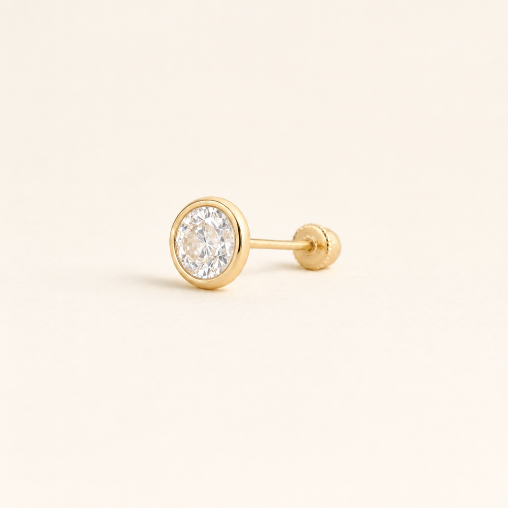 Broquel Bisel Zirconia Blanca 5 mm Oro 10K