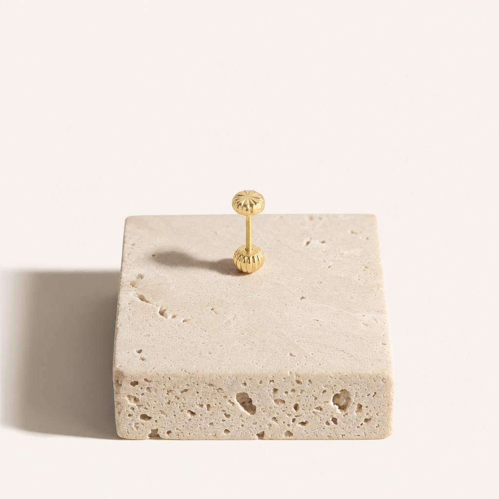 Broquel Hongo 2.6 mm Oro 10K — bodegón editorial
