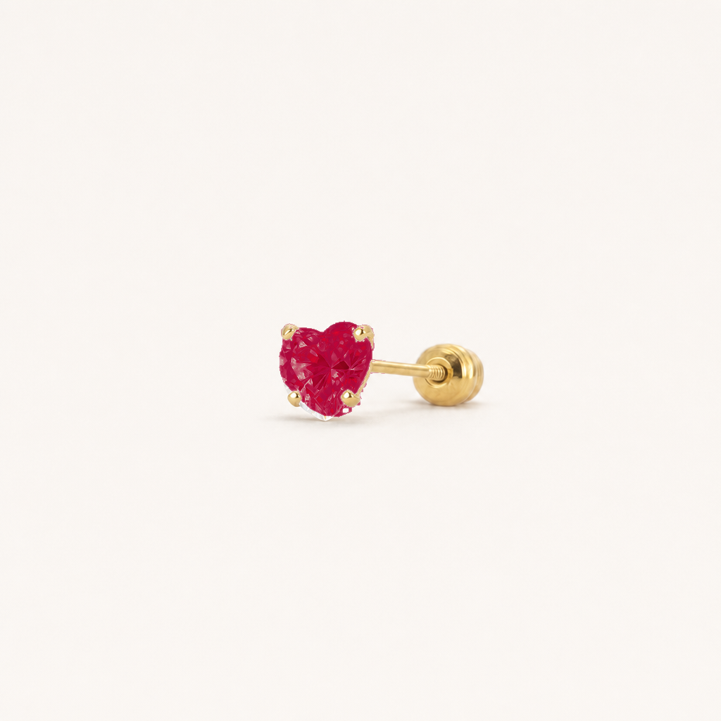 Broquel Corazón Zirconia Magenta 4 mm Oro 10K — vista diagonal