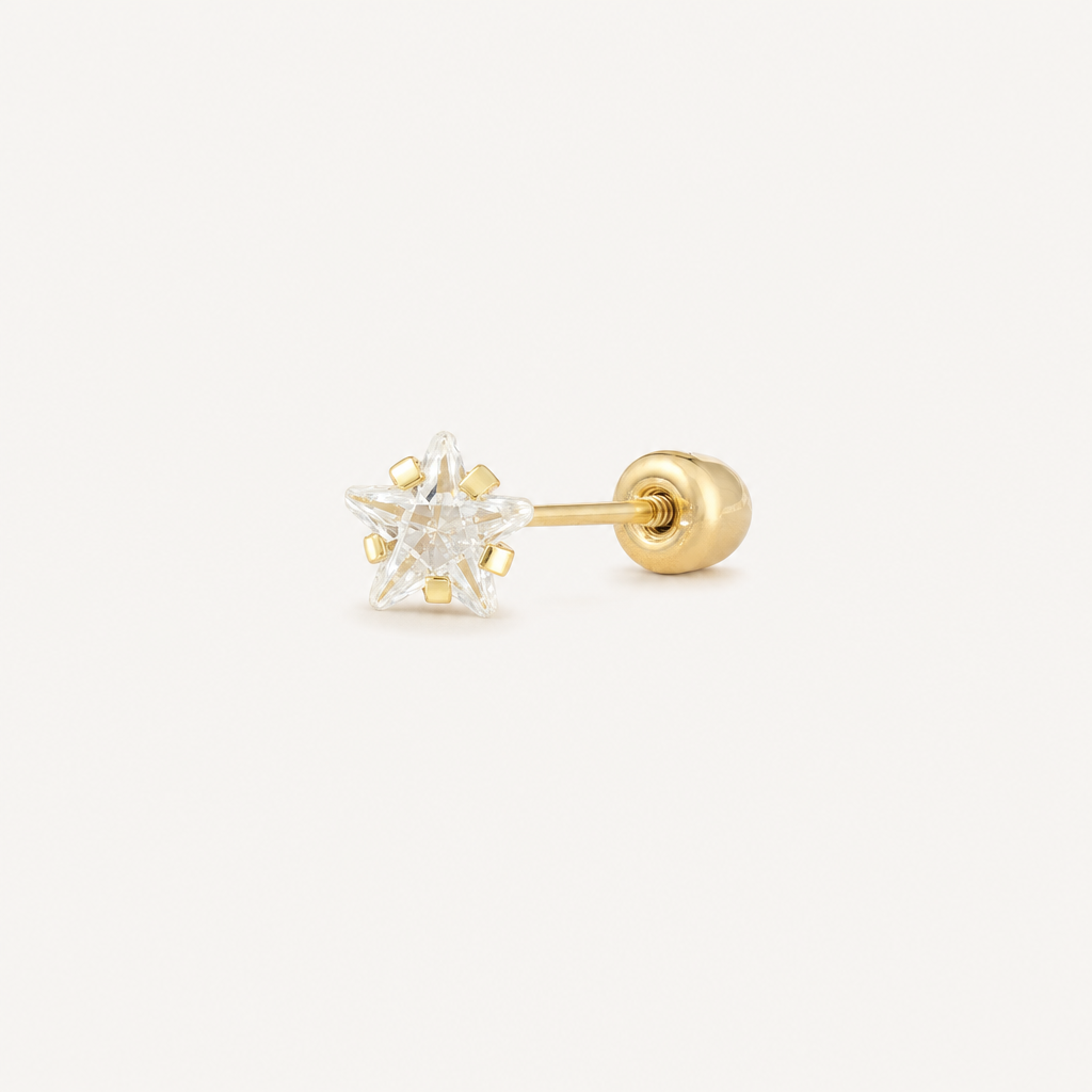 Broquel Estrella Zirconia 4 mm Oro 10K — vista diagonal