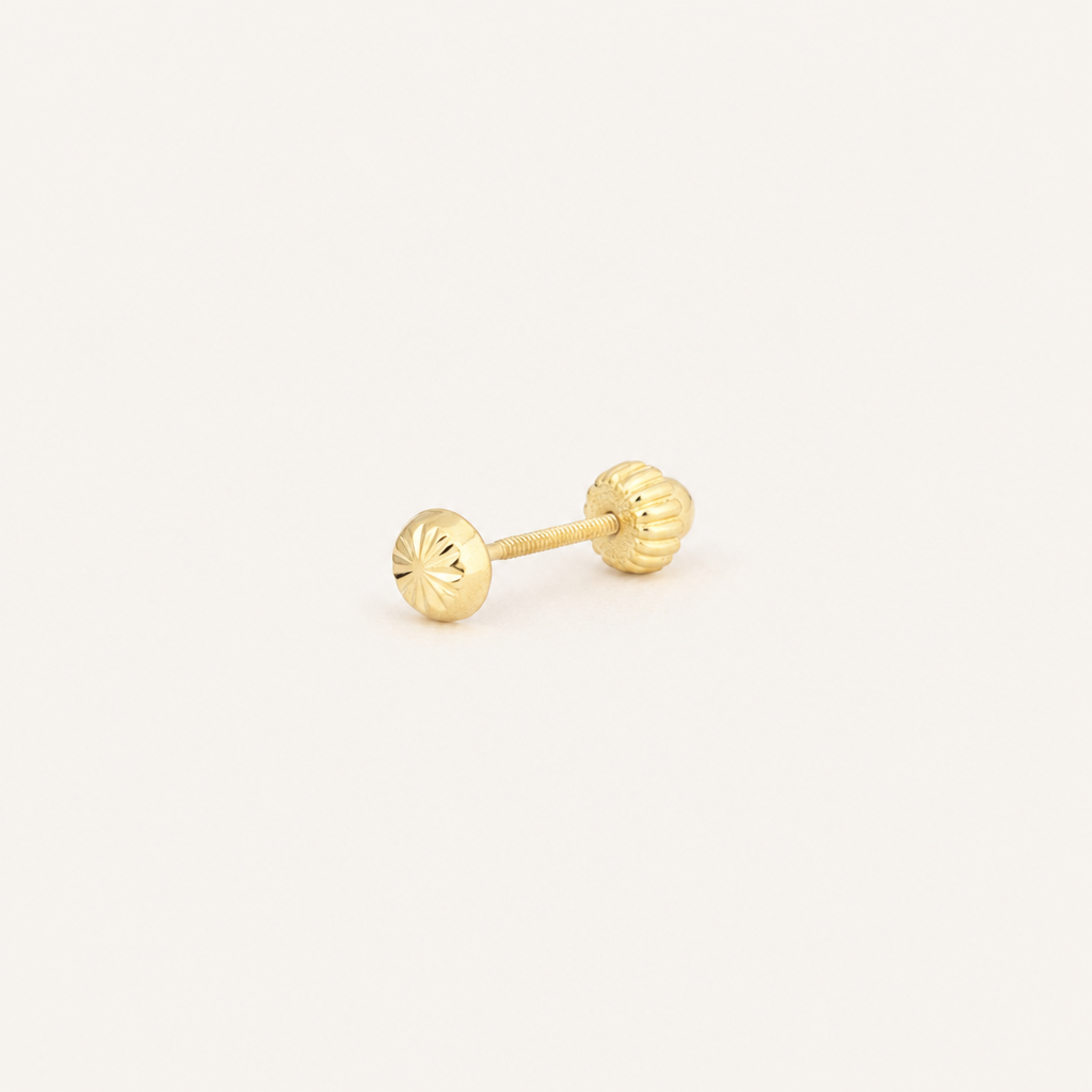 Broquel Hongo 2.6 mm Oro 10K — vista diagonal