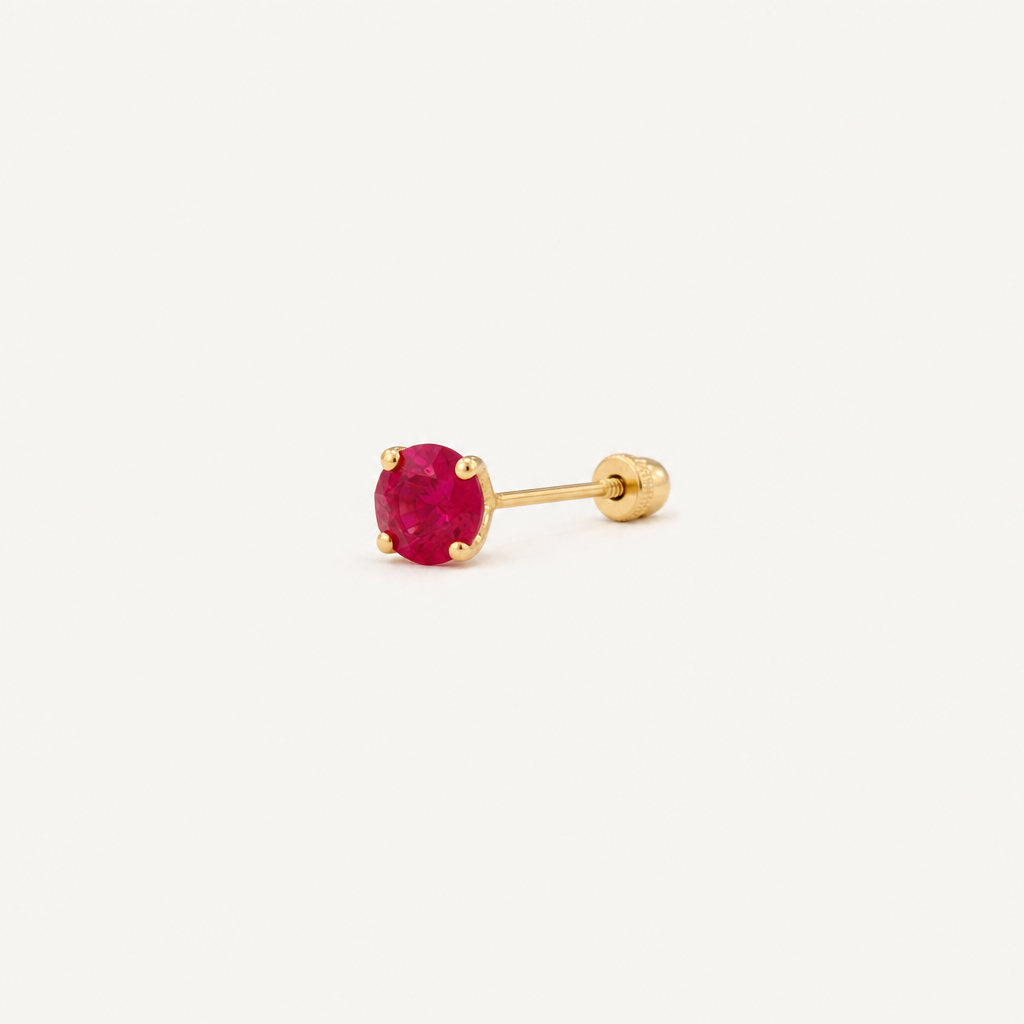 Broquel Solitario Zirconia Rubí 4 mm Oro 10K — vista diagonal