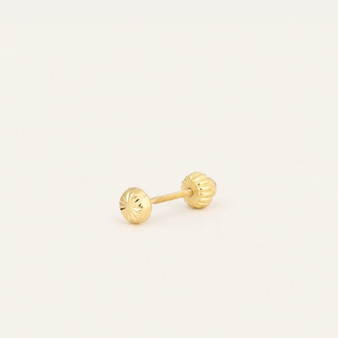 Broquel Hongo 2.6 mm Oro 10K — ficha tecnica animada
